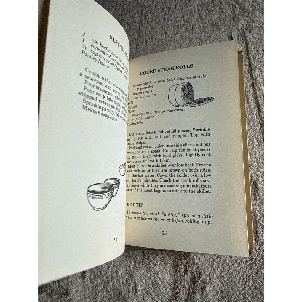 VINTAGE-The Nancy Drew Cookbook by Carolyn Keene, 1977 Printing  Hardcover